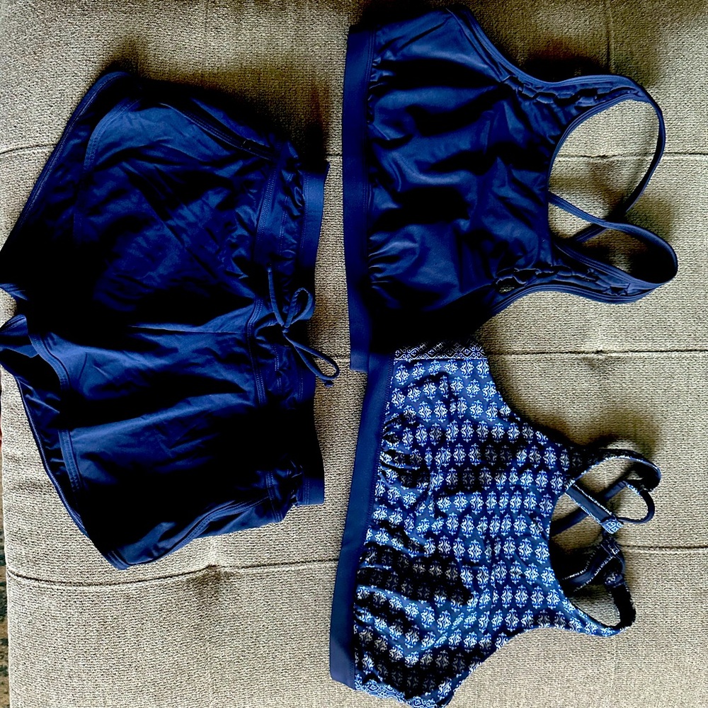 Athleta bathing suits - shorts and two tops
